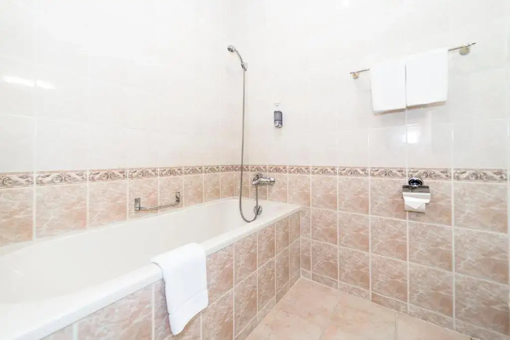 Kolonna Hotel Brigita - Général