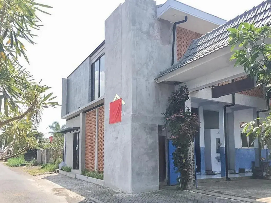 Reddoorz Near Wisata Paribendo Lawang