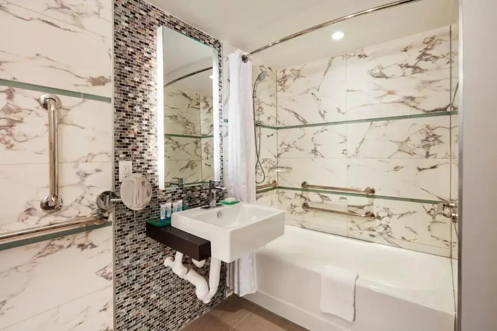 Waterstone Resort & Marina Boca Raton, Curio Collection by Hilton - Chambres