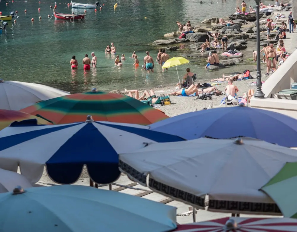 Mainetta Sea View Apartment with AC
