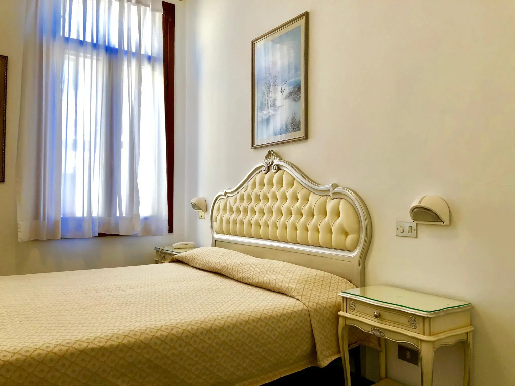 Economy Double room (full double bed)
