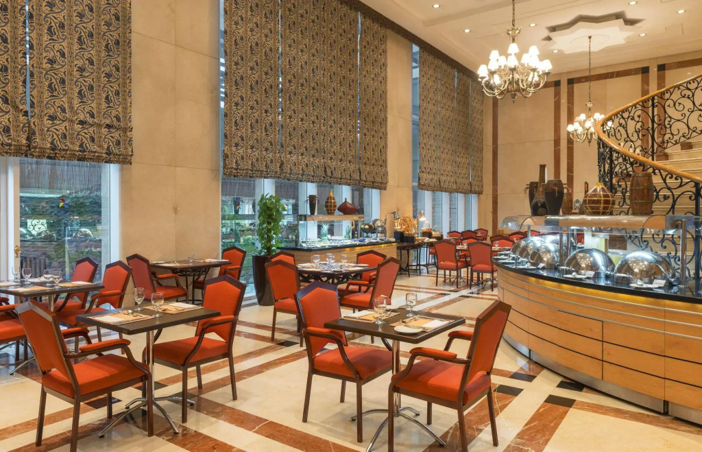 Majestic Premier Hotel - Général