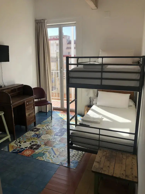 Standard Quadruple room with balcony