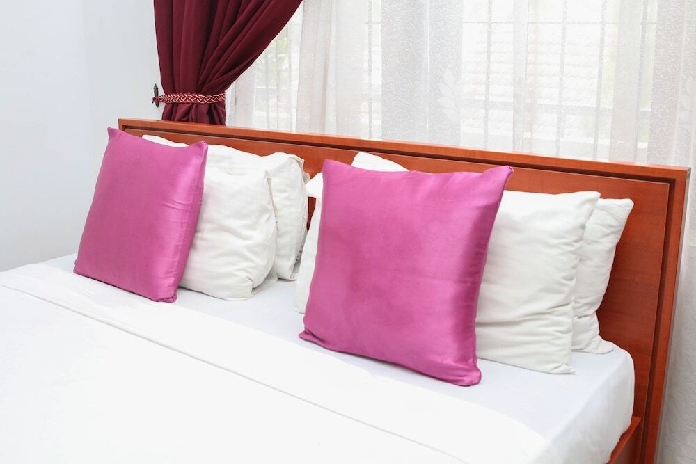 Blue Gum Hotel