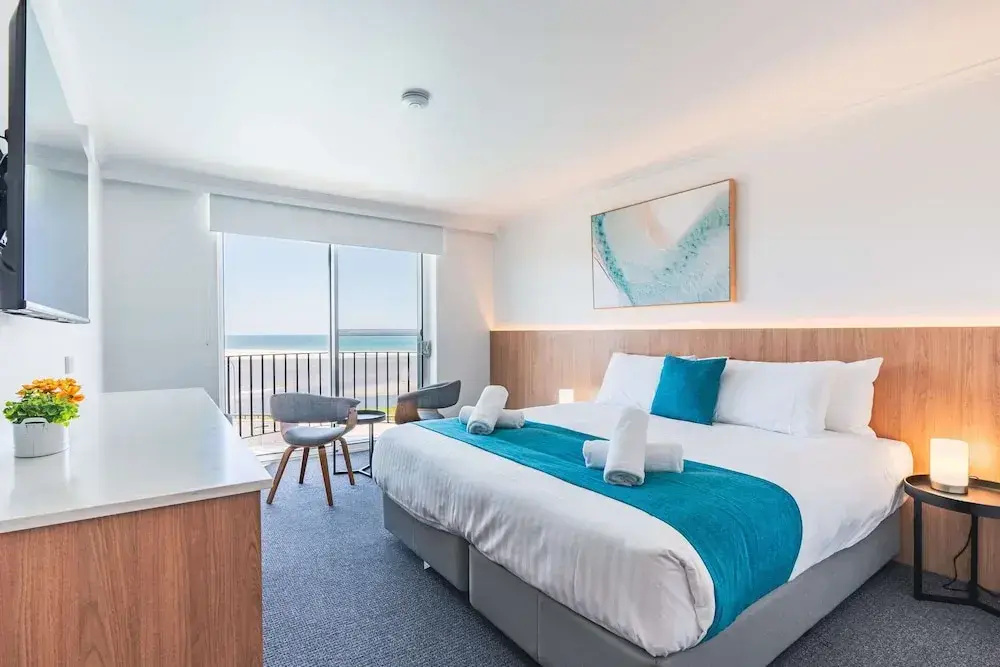 Premium Double room with balcony and with ocean view (full double bed)
