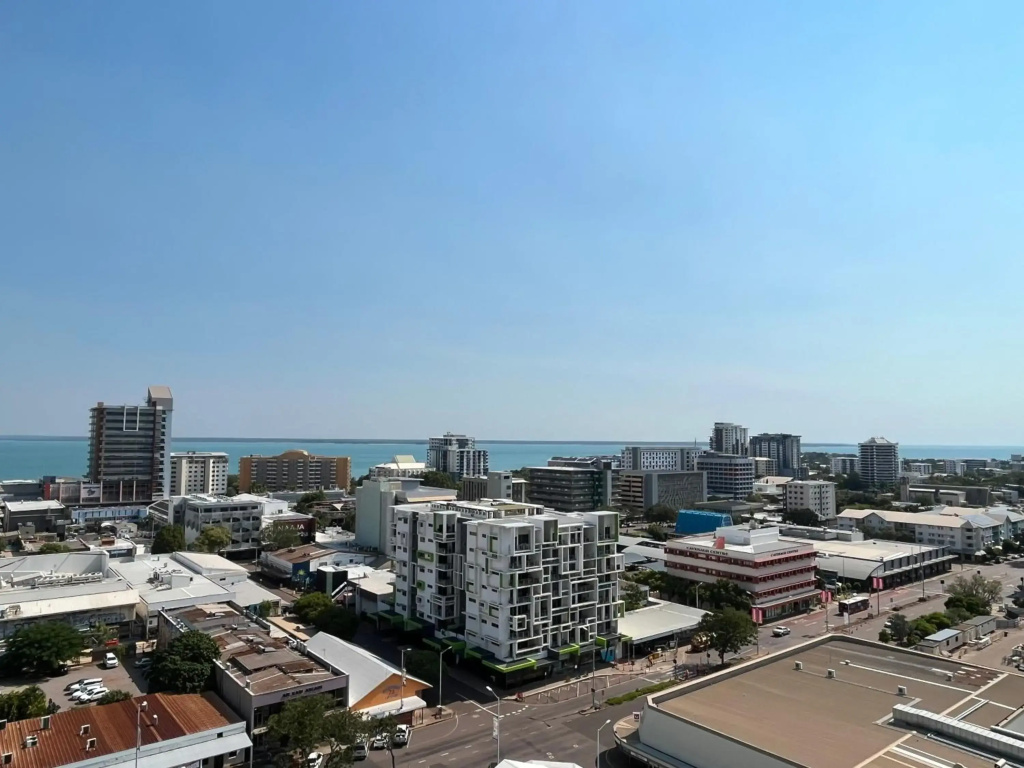 Darwin City Apartment with Harbour View & Pool