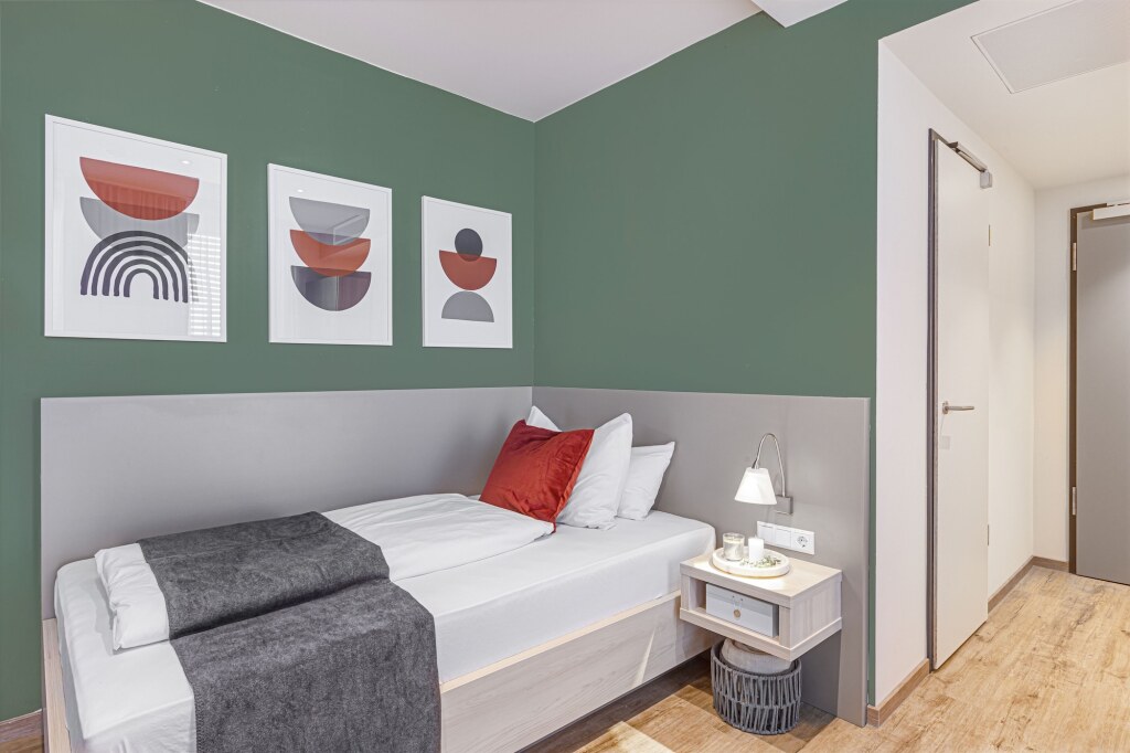 gallery_image_hidden_19