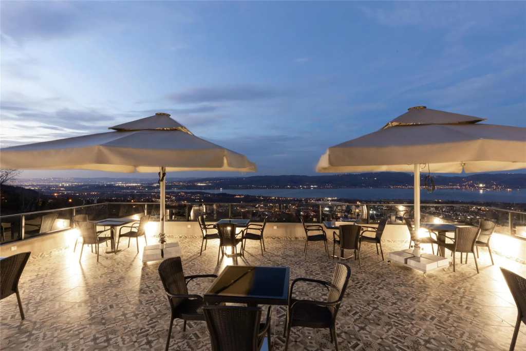 Hotel photo 35