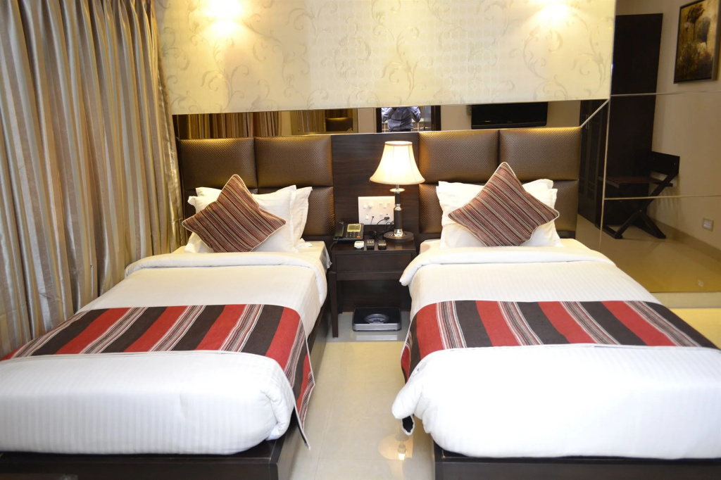 Hotel Manama by null
