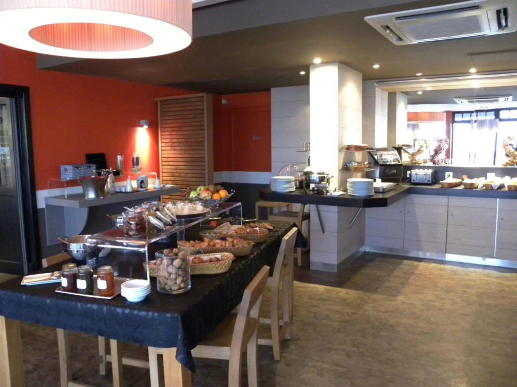 Hotel photo 23