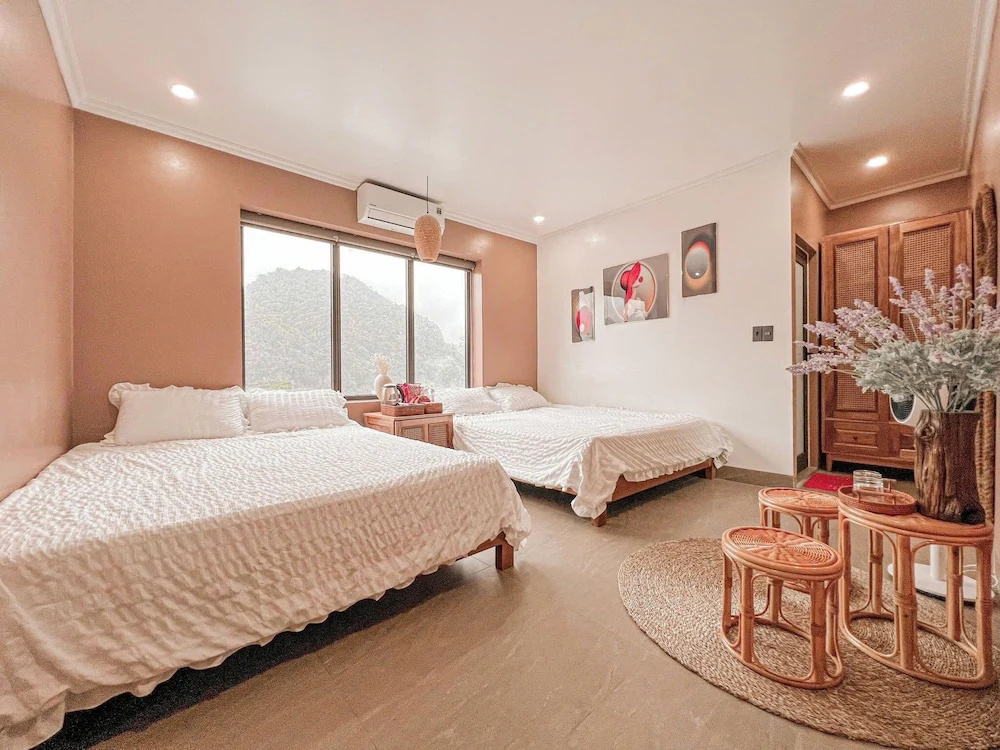 Shalva Homestay Catba in Haiphong