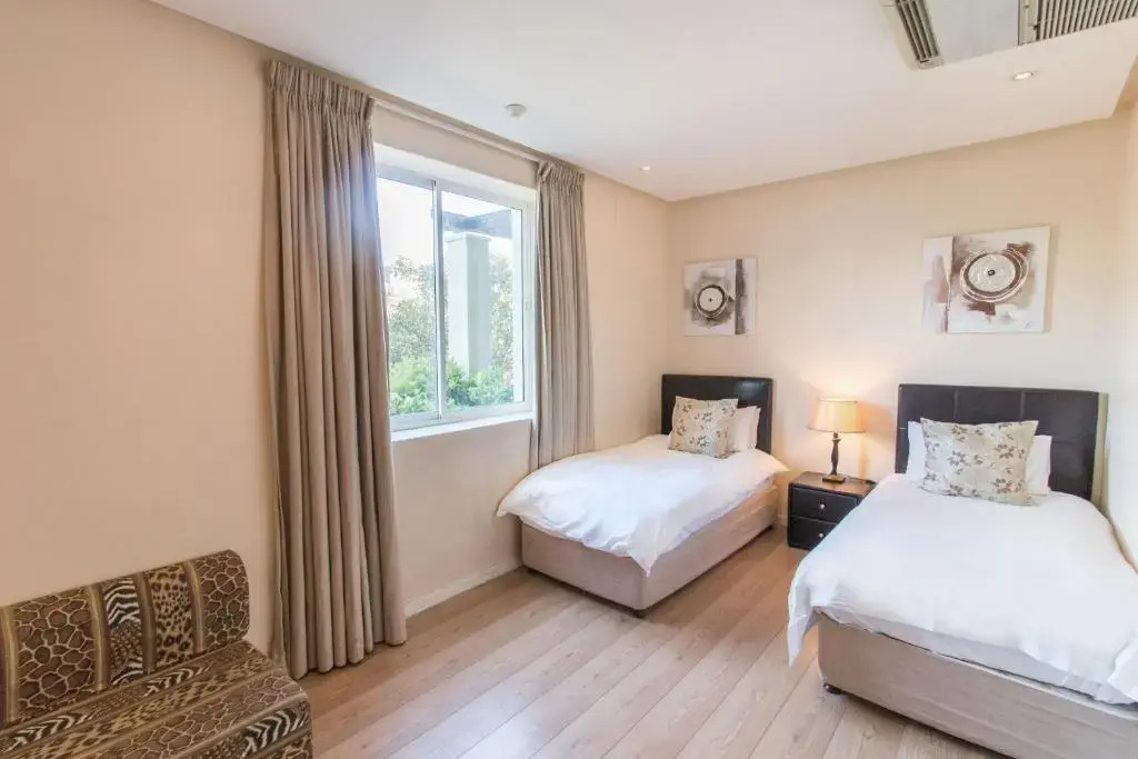 Waterfront Village Aparthotel - Chambres