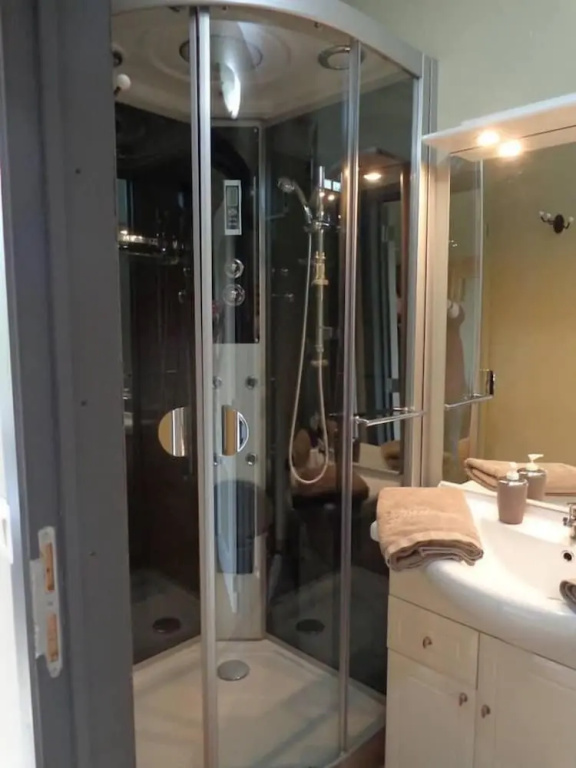 Standard Double room with view (full double bed)