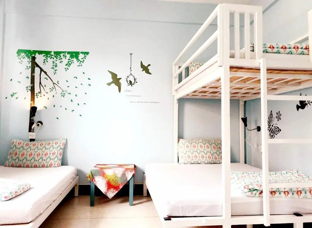 Economy room