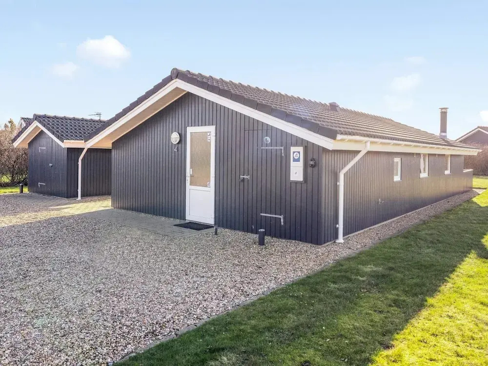 6 Person Holiday Home in Hemmet