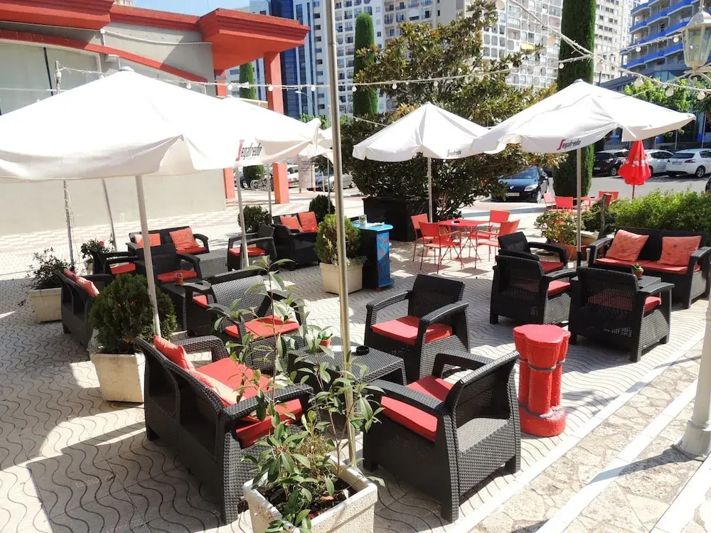 Apartment Empuriabrava Near Sandy Beach