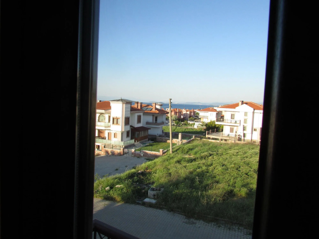 Balcony & Terrace