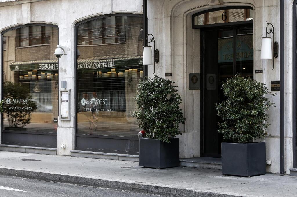 Eastwest Hotel — фото