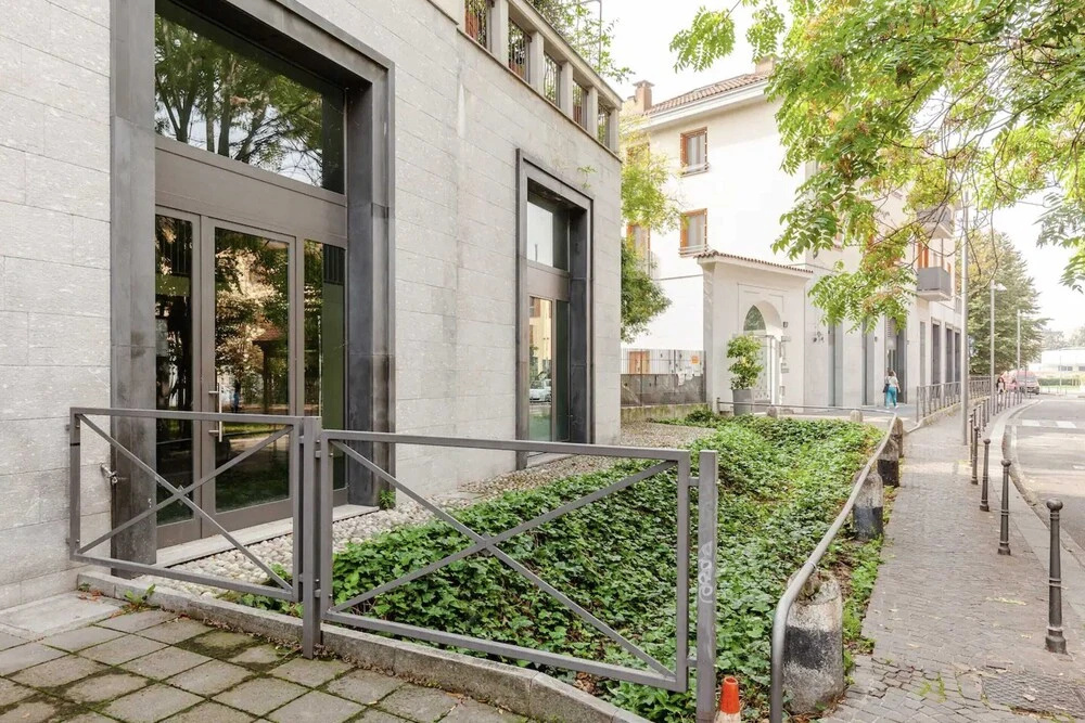 Design Spacious Loft in Navigli