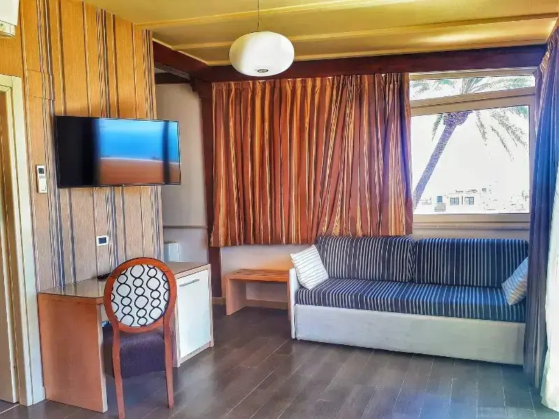 Classic Junior Suite