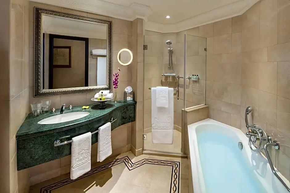 Premium room