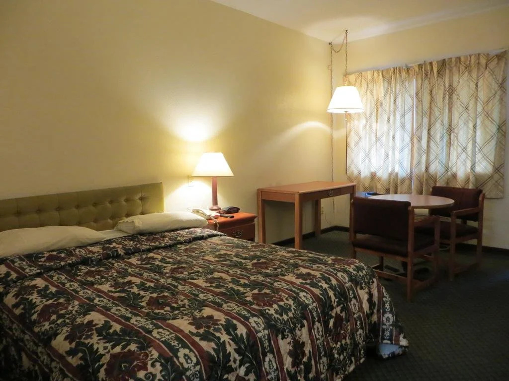 Bridgman Inn