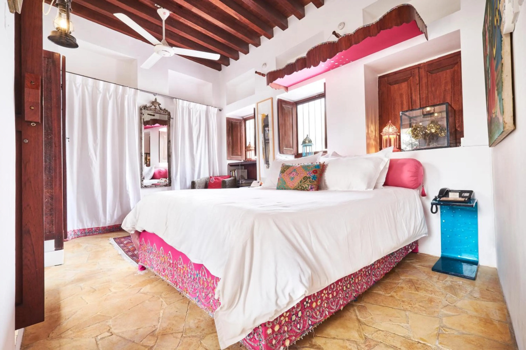 XVA Art Hotel — 4