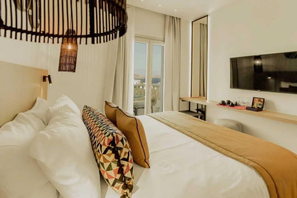 Standard Double room with sea view (full double bed)