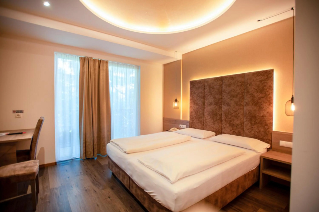 Hotel Chrys — 5