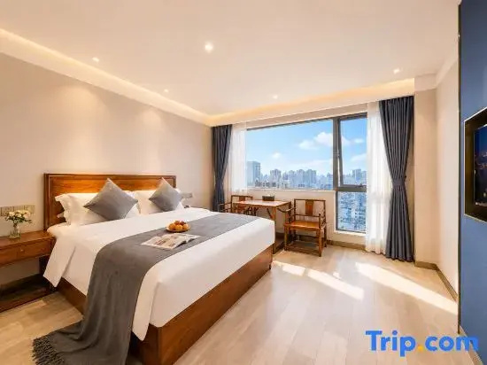 Superior Double room (full double bed)