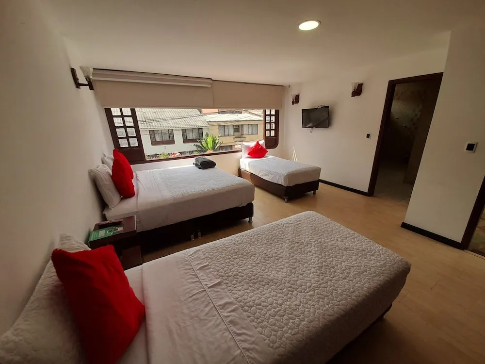 Hotel Chandelier Collection - Chambres
