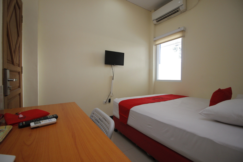 RedDoorz Plus @ Jalan Pemuda Jakarta - Général