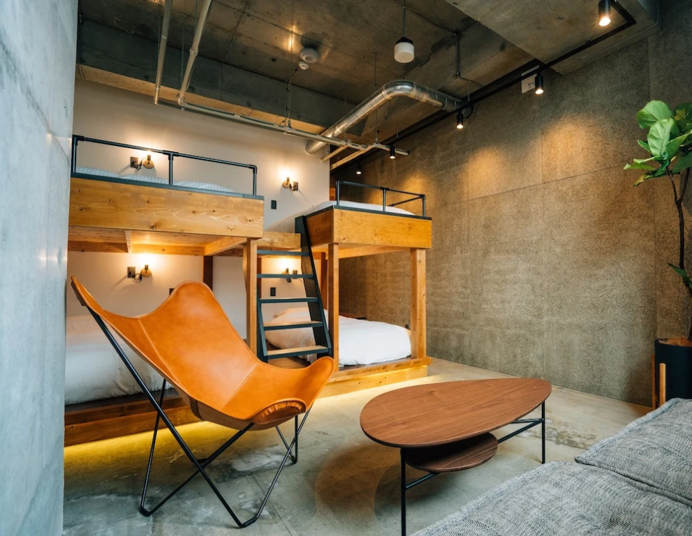 Deluxe Sextuple room