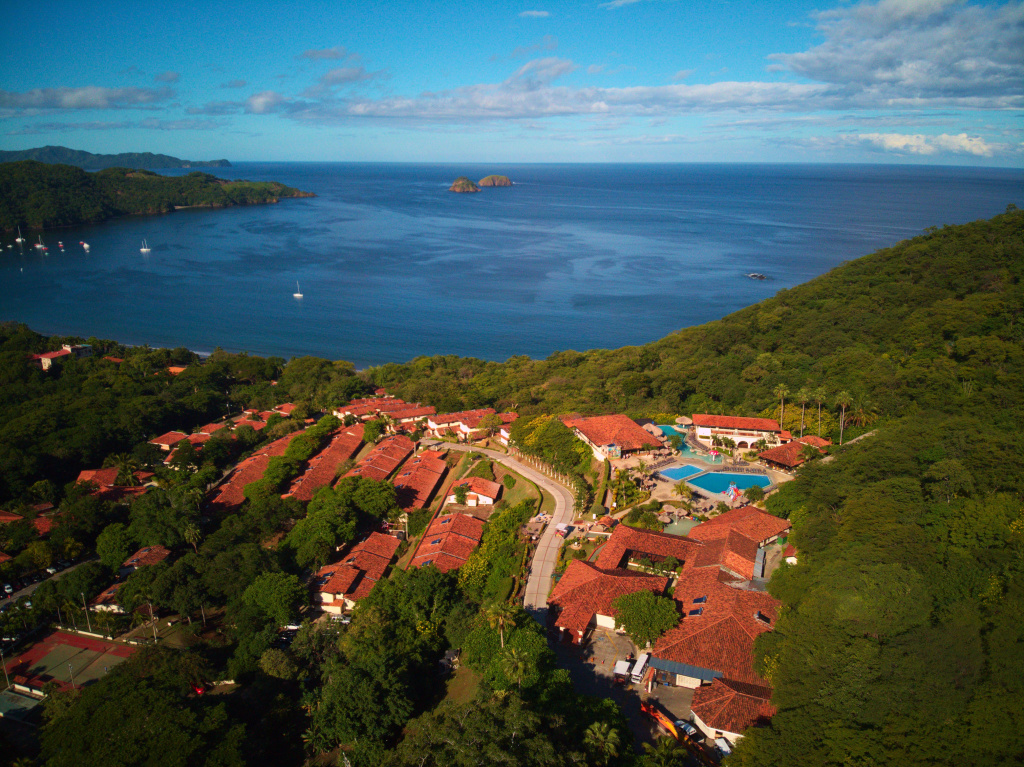 Beach & Waterfront