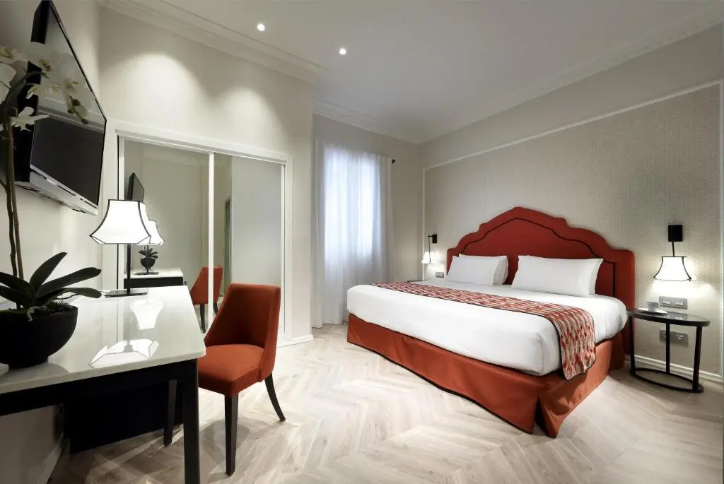 Hotel Eurostars Regina - Chambres