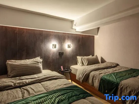 Double Duplex Apartment (full double bed)