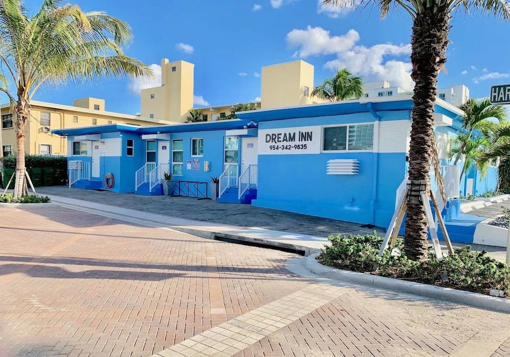 Dream Inn Hotel