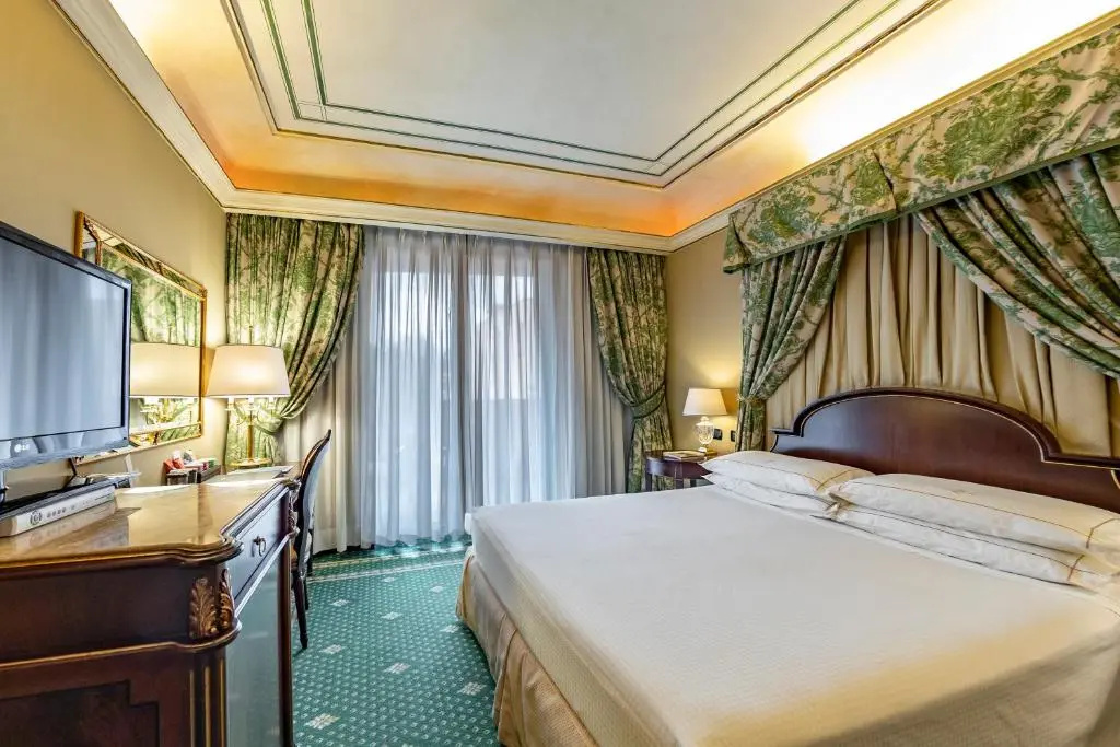 Standard Double room (full double bed)