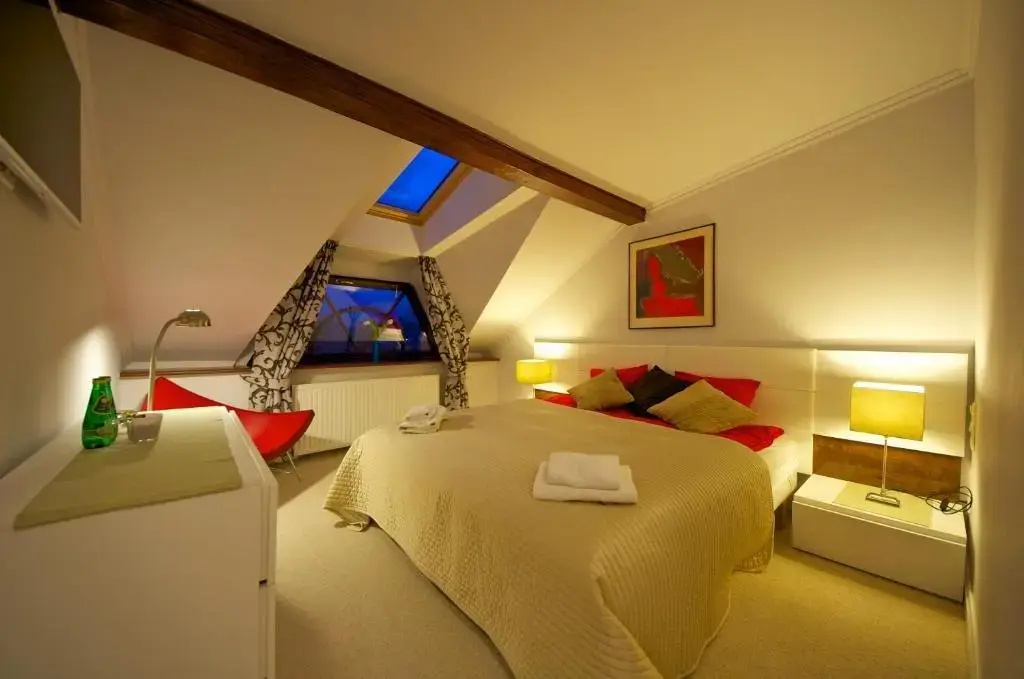 Hotel photo 12