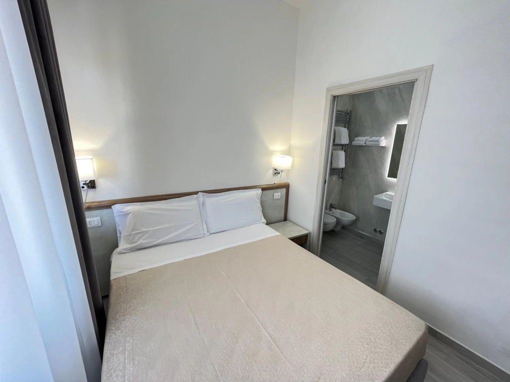 Hotel Ester — 3