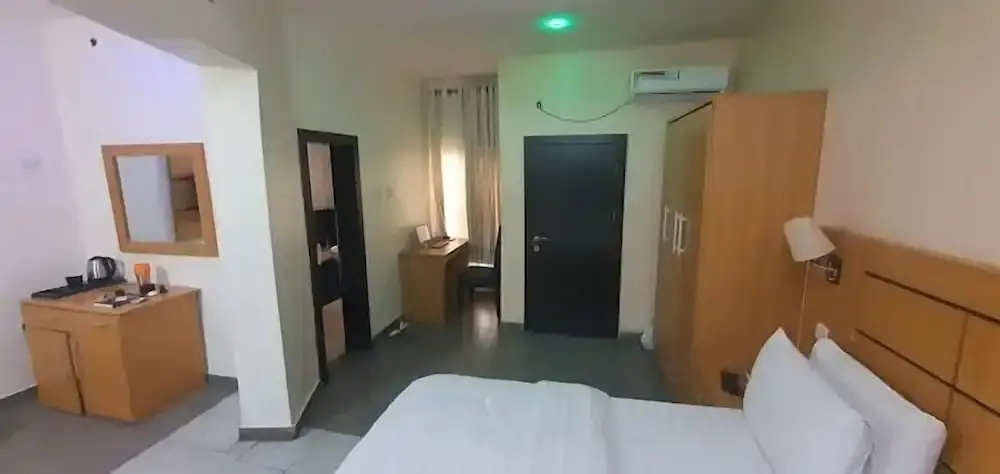 Hotel photo 8