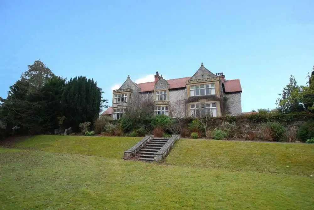 Berthlwyd Hall - Général