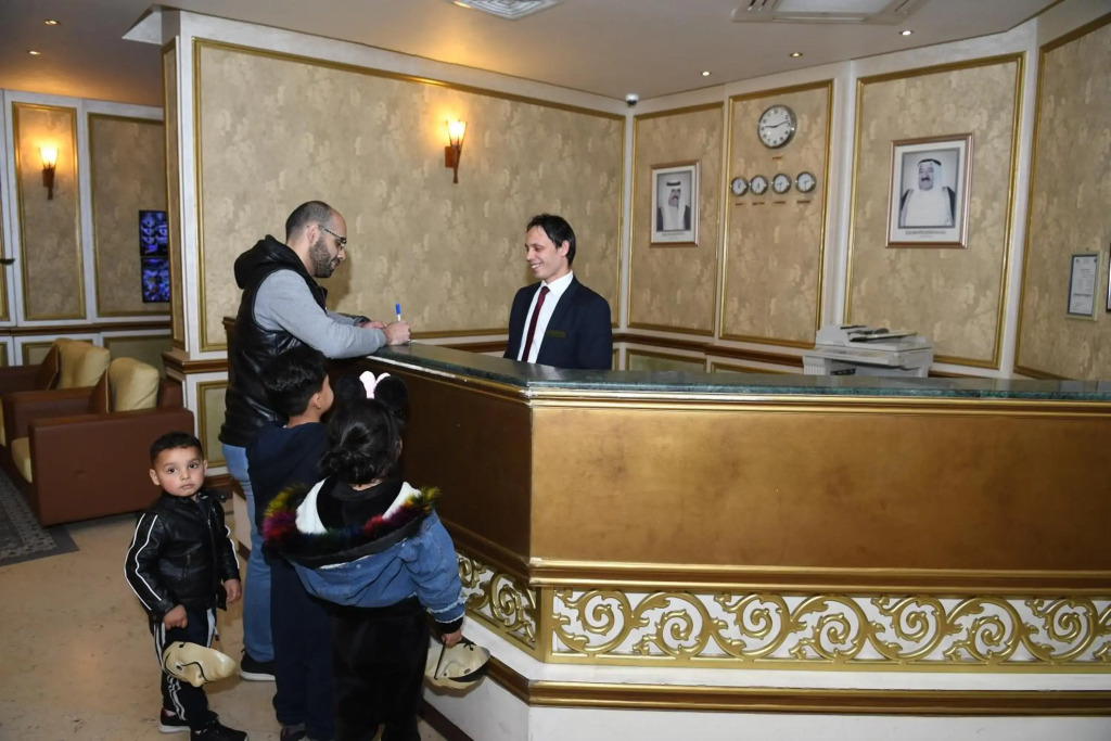 Continental Suite Farwaniya - фото 23