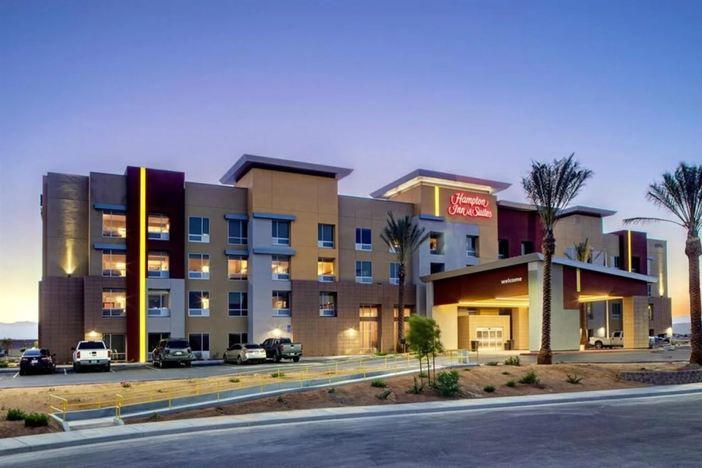 Hotel photo 1