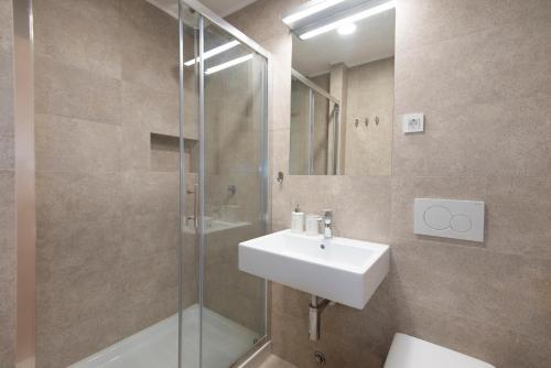 Rooms Alibi B14 by null
