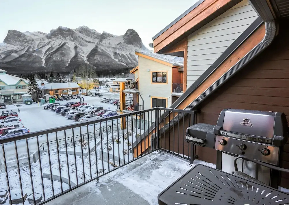 BookCanmore - фото 11