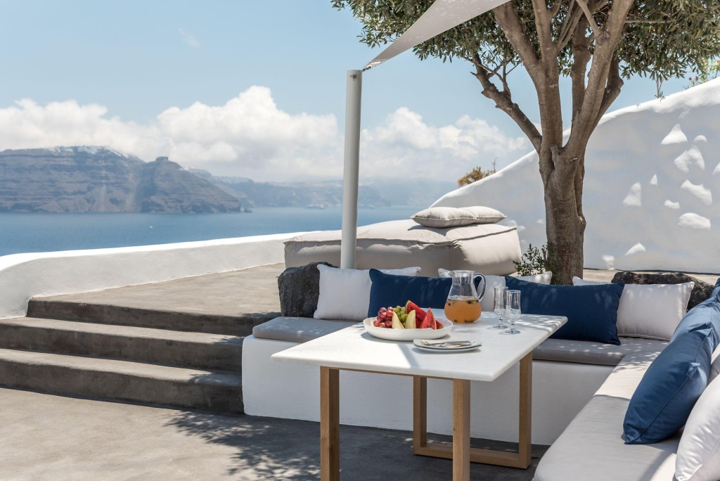 Beach & Waterfront