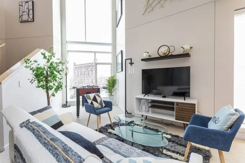 Upscale 3BR Penthouse by CozySuites — фото 2