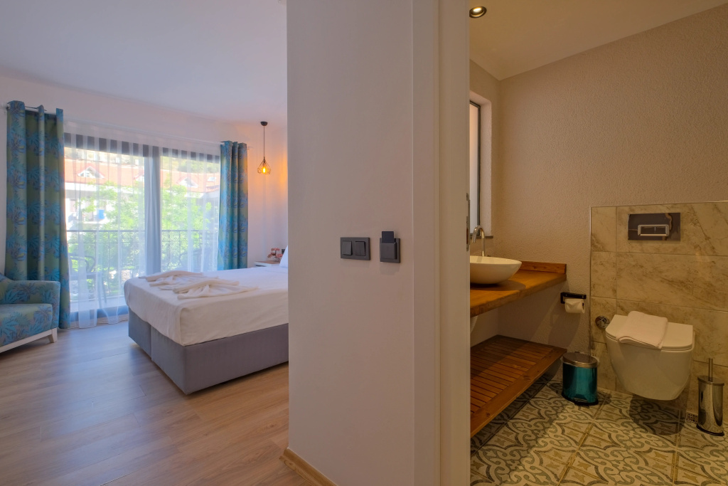 Akdeniz Beach Hotel — фото