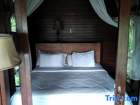 Sukanusa Luxury Huts - Chambres